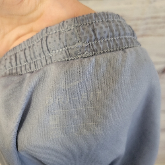 Youth M Running Short Light Blue - Picture 3 of 3